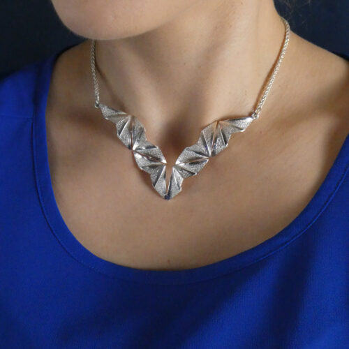 Friija Linean korusarja, romanttinen lahja Rakkaallesi