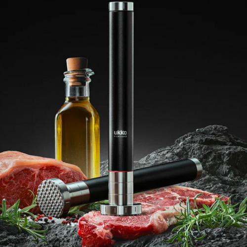 Ukko Hakka XO Lihanuija