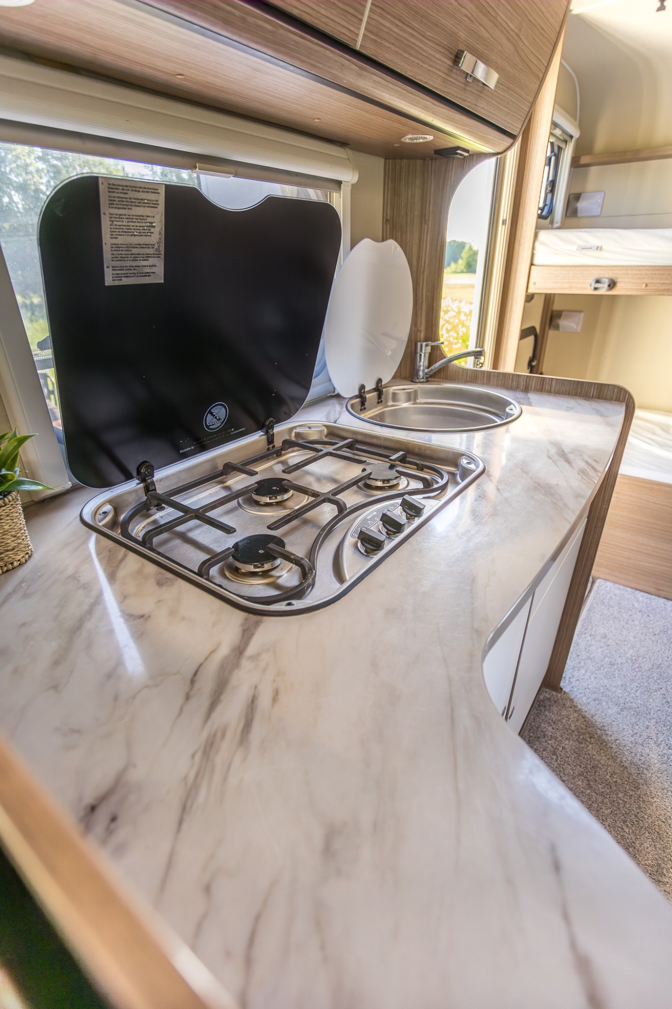 Minivilla Caravan 1vko asuntoauto -elämys | Hämeenlinna - Image 5