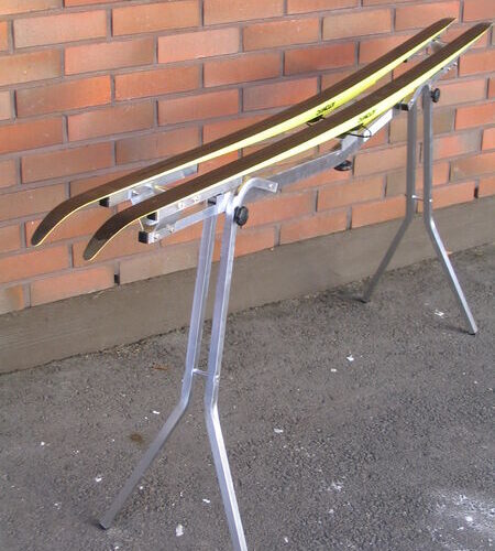 SUKSIEN HUOLTOTELINEET