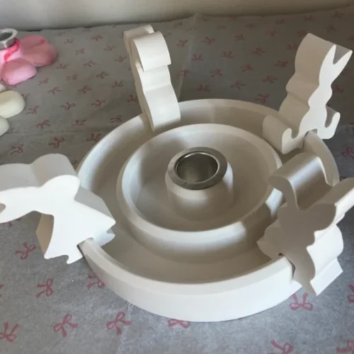 Pupu piiri kynttilänjalka